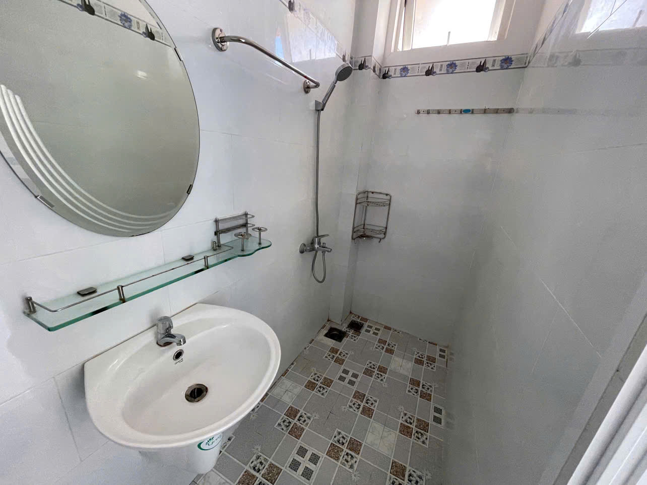 thuê phòng trọ nha trang phòng vệ sinh Phòng trọ cho thuê Nha Trang – KĐT Lê Hồng Phong 2